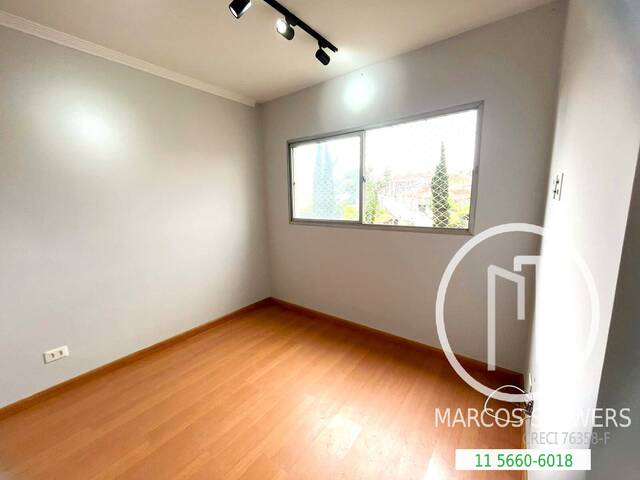 #1K658ML - Apartamento para Comprar em São Paulo - SP