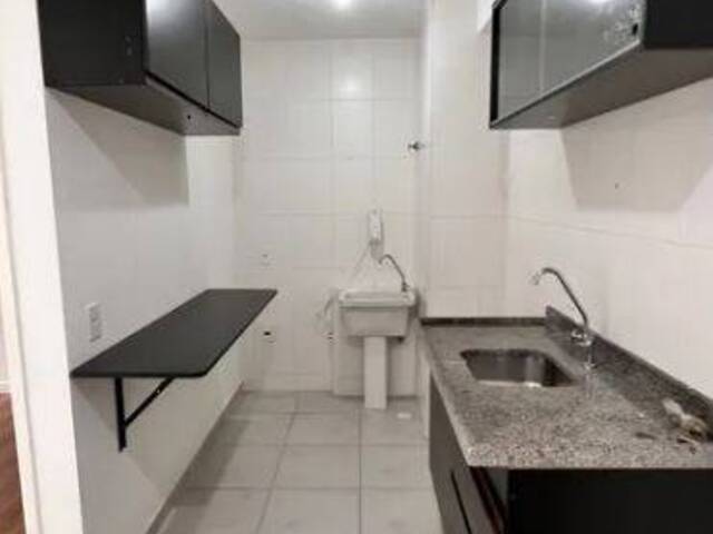 Apartamento para Comprar em São Paulo - 2