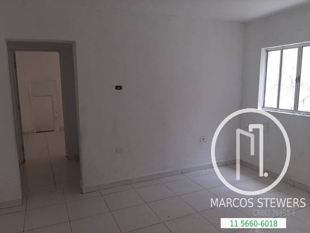 Casa para Comprar em São Paulo - 4