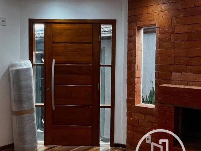 #GCN9B - Casa para Alugar em São Paulo - SP - 2