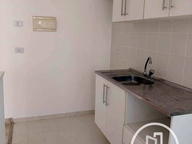 Apartamento para Comprar em São Paulo - 2