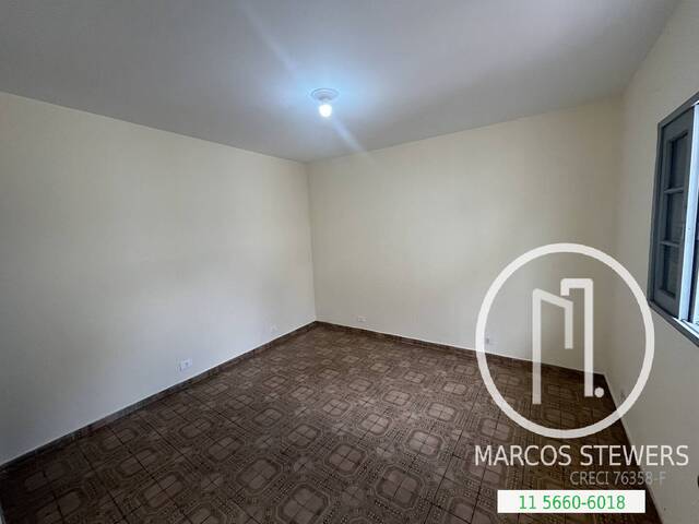 Casa para Comprar em São Paulo - 4