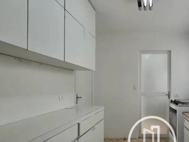 #1VJ2N9B - Apartamento para Alugar em São Paulo - SP