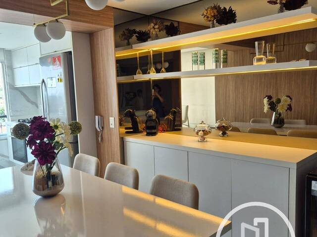 Apartamento para Comprar em São Paulo - 2