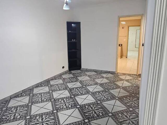 Casa para Comprar em São Paulo - 5