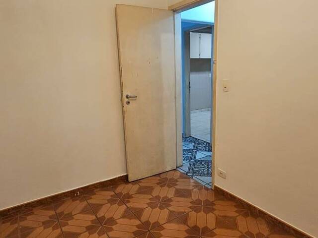 Casa para Comprar em São Paulo - 4