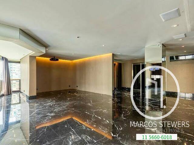 Comprar em Vila Uberabinha - São Paulo