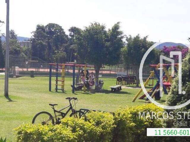 Terreno para Comprar em Embu-Guaçu - 5