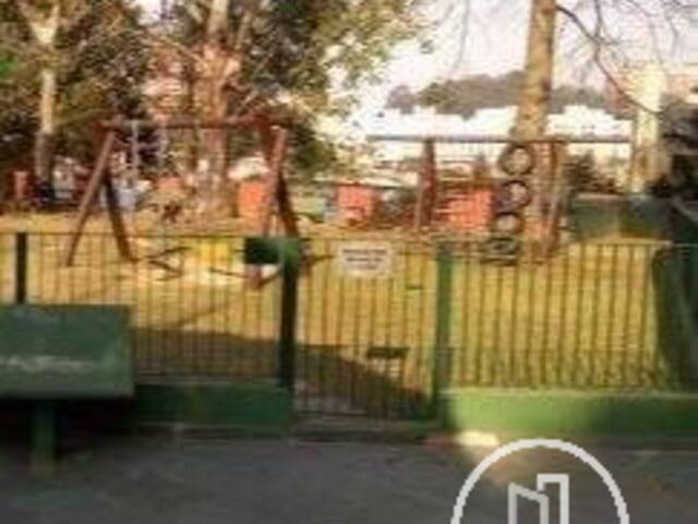 Apartamento para Comprar em São Paulo - 2