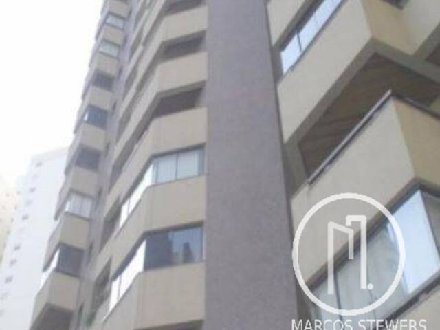 Apartamento para Comprar em São Paulo - 2