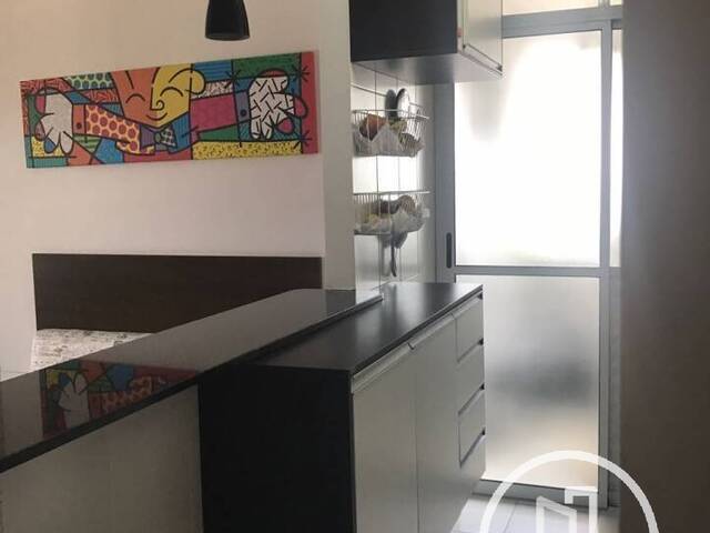 Apartamento para Comprar em São Paulo - 2