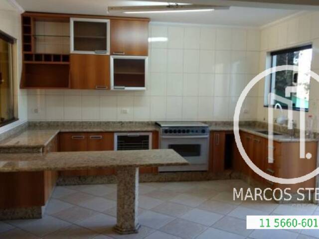 Casa para Comprar em São Paulo - 2
