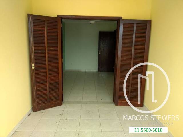 Casa para Comprar em São Paulo - 3