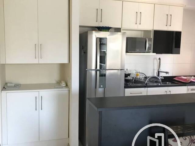 Apartamento para Comprar em São Paulo - 2