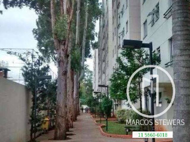 Apartamento para Comprar em São Paulo - 2