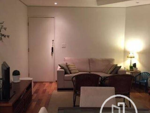 Apartamento para Comprar em São Paulo - 2