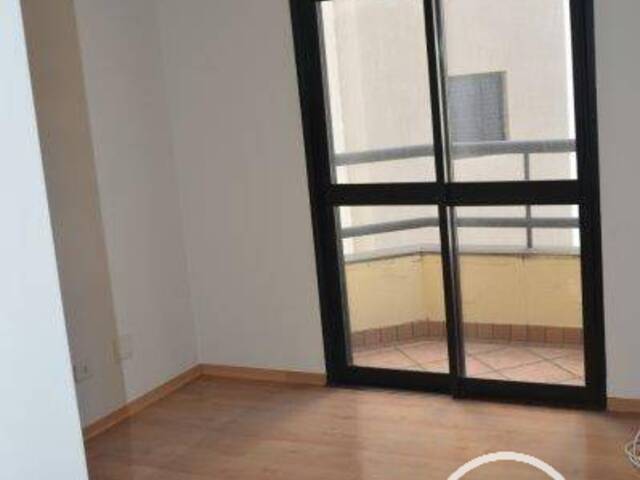 Apartamento para Comprar em São Paulo - 2