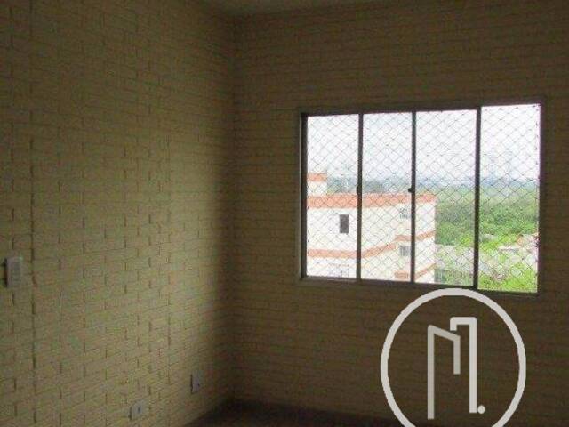 Apartamento para Comprar em São Paulo - 2