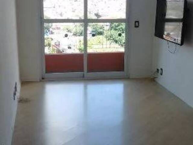 Apartamento para Comprar em São Paulo - 2