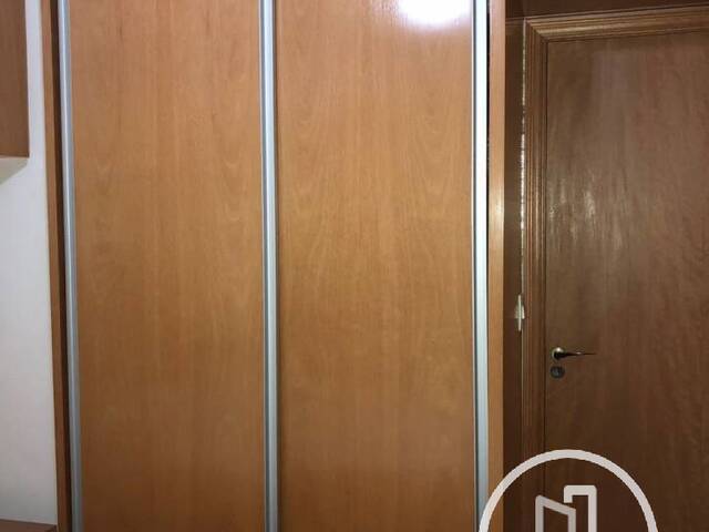 Apartamento para Comprar em São Paulo - 2