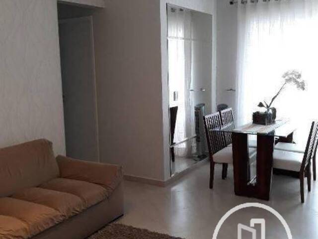 Apartamento para Comprar em São Paulo - 2
