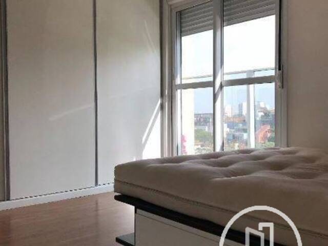 Apartamento para Comprar em São Paulo - 2