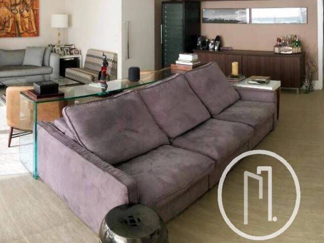 Apartamento para Comprar em São Paulo - 2