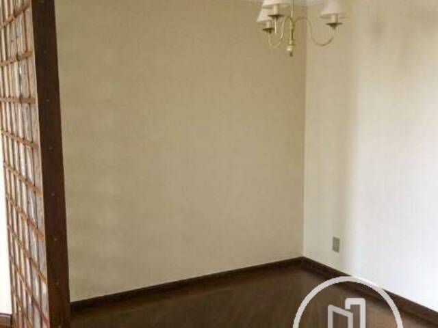 Apartamento para Comprar em São Paulo - 2