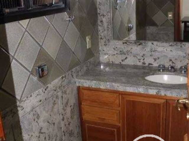 #def3a3 - Apartamento para Comprar em São Paulo - SP - 2