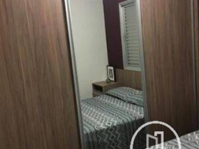 Apartamento para Comprar em São Paulo - 2