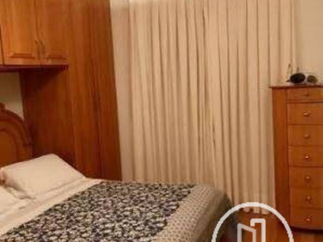 Casa para Comprar em São Paulo - 4