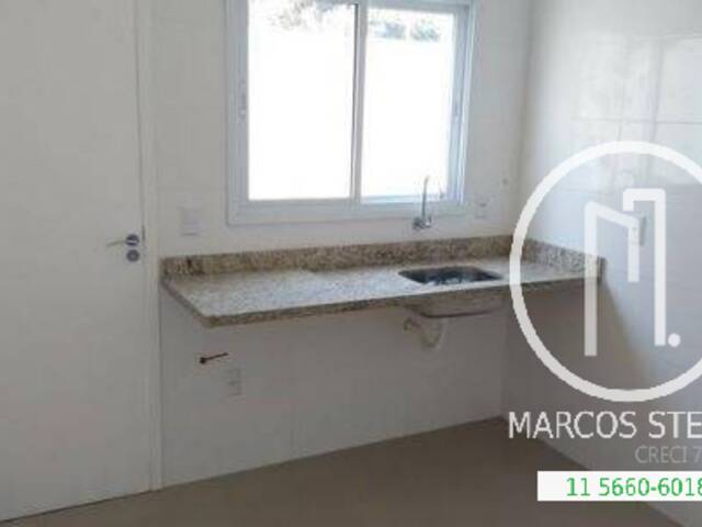 Casa para Comprar em São Paulo - 4