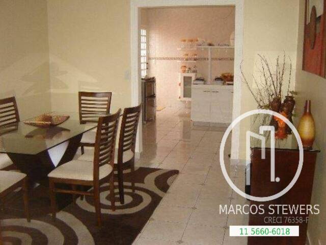 Casa para Comprar em São Paulo - 3