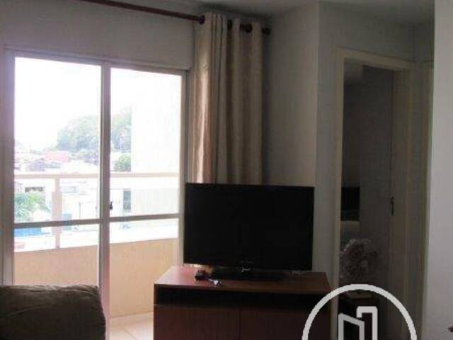 Apartamento para Comprar em São Paulo - 2