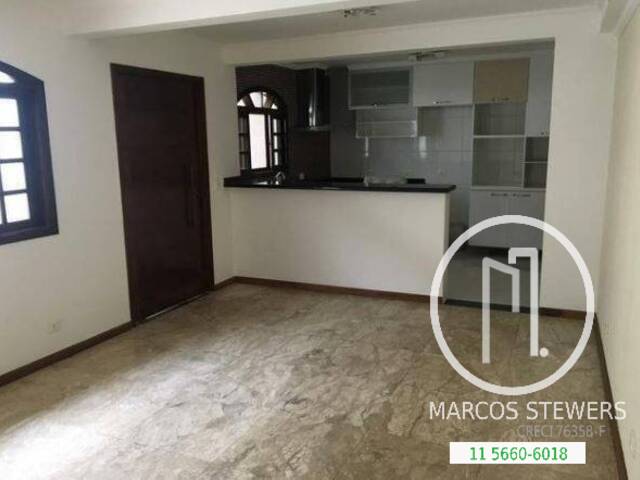 Casa para Comprar em São Paulo - 2