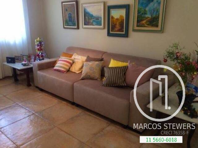 #6da15e - Casa para Comprar em São Paulo - SP - 1