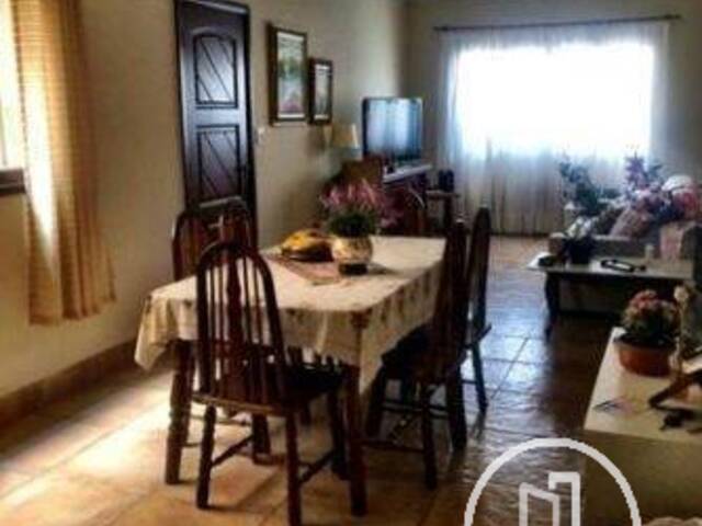 Casa para Comprar em São Paulo - 5