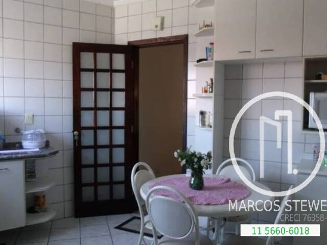 Casa para Comprar em São Paulo - 4