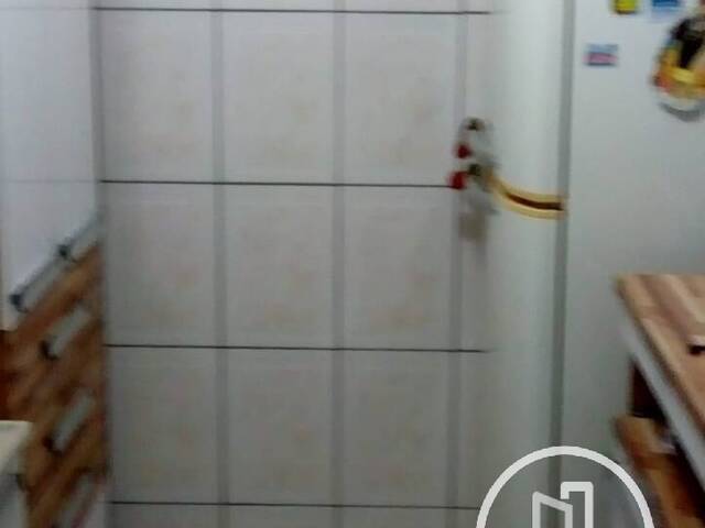 Apartamento para Comprar em São Paulo - 2