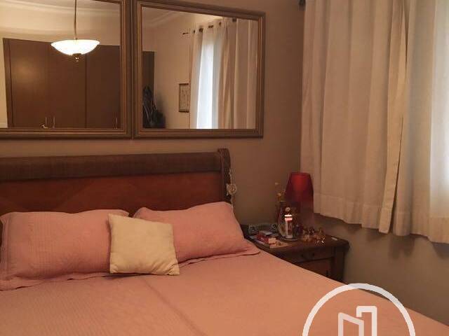 Apartamento para Comprar em São Paulo - 2