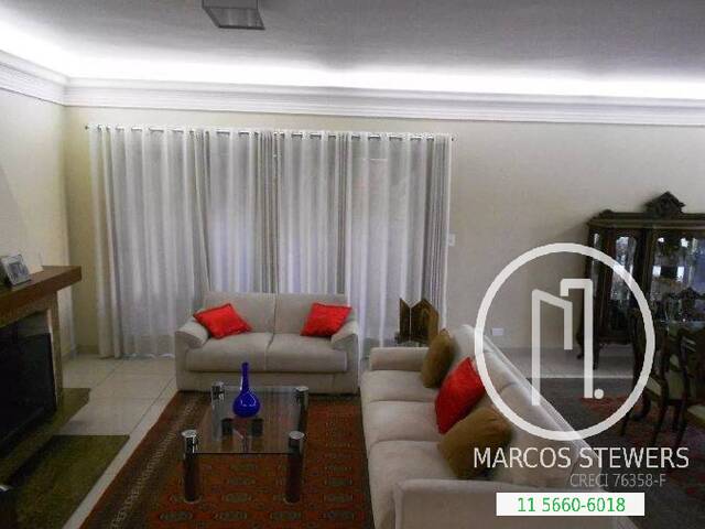 Casa para Comprar em São Paulo - 2