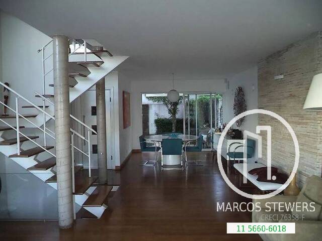 Casa para Comprar em São Paulo - 2