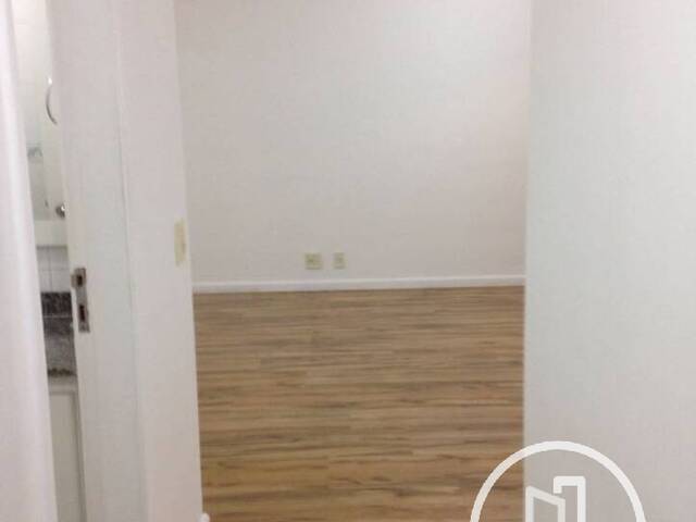 Apartamento para Comprar em São Paulo - 2