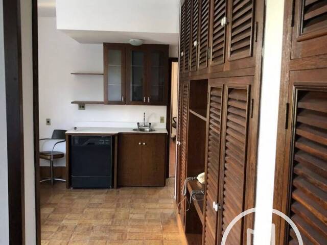 Apartamento para Comprar em São Paulo - 2