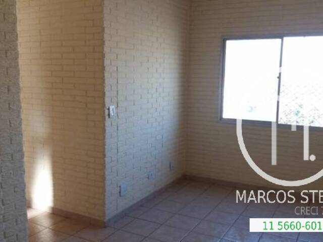 Apartamento para Comprar em São Paulo - 2