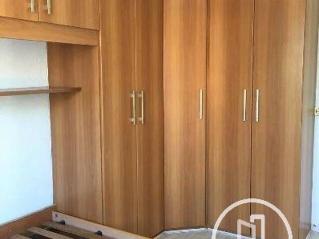 Apartamento para Comprar em São Paulo - 2