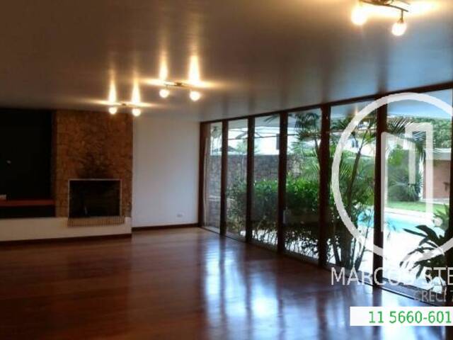 Casa para Comprar em São Paulo - 4