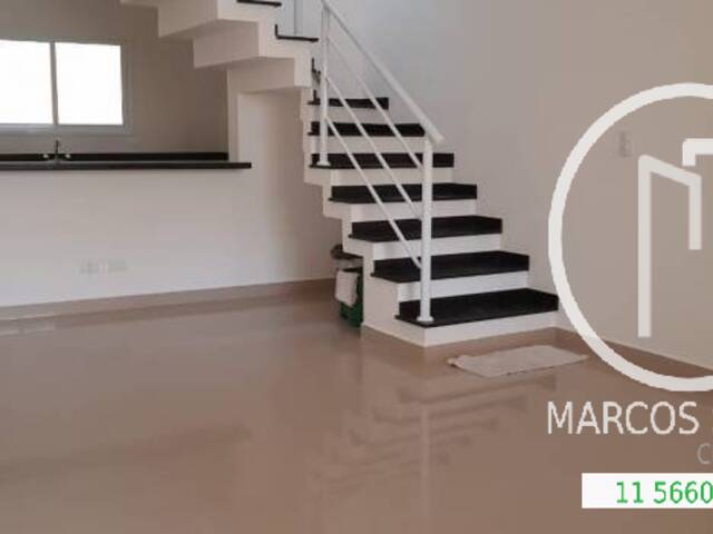 Casa para Comprar em São Paulo - 3