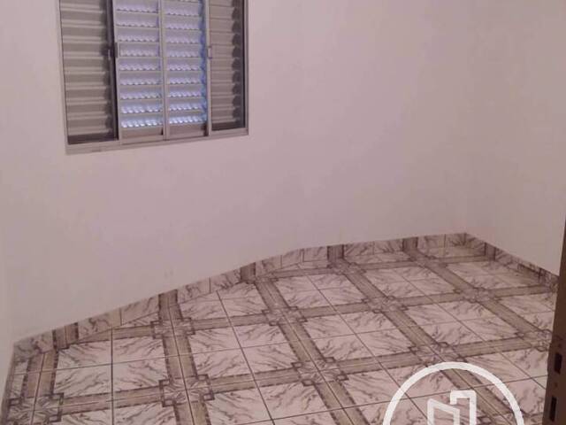 Casa para Comprar em São Paulo - 2