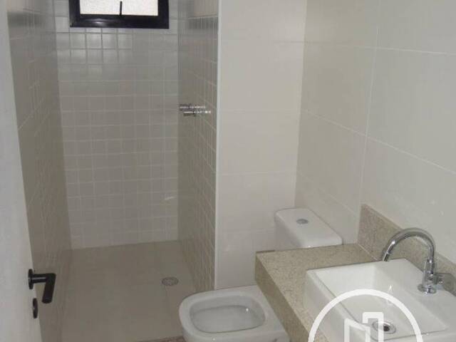 Apartamento para Comprar em São Paulo - 2
